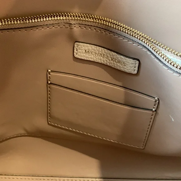 Michael Michael Kors Large Leather Gemma Colorblock Front Pocket Tote - Picture 11 of 15